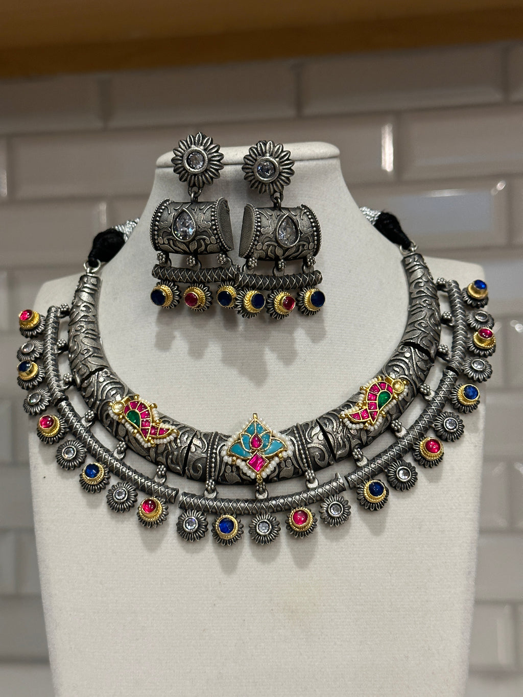 Royal Rang Mahal Choker Set – Handmade Indian Fashion Jewelry