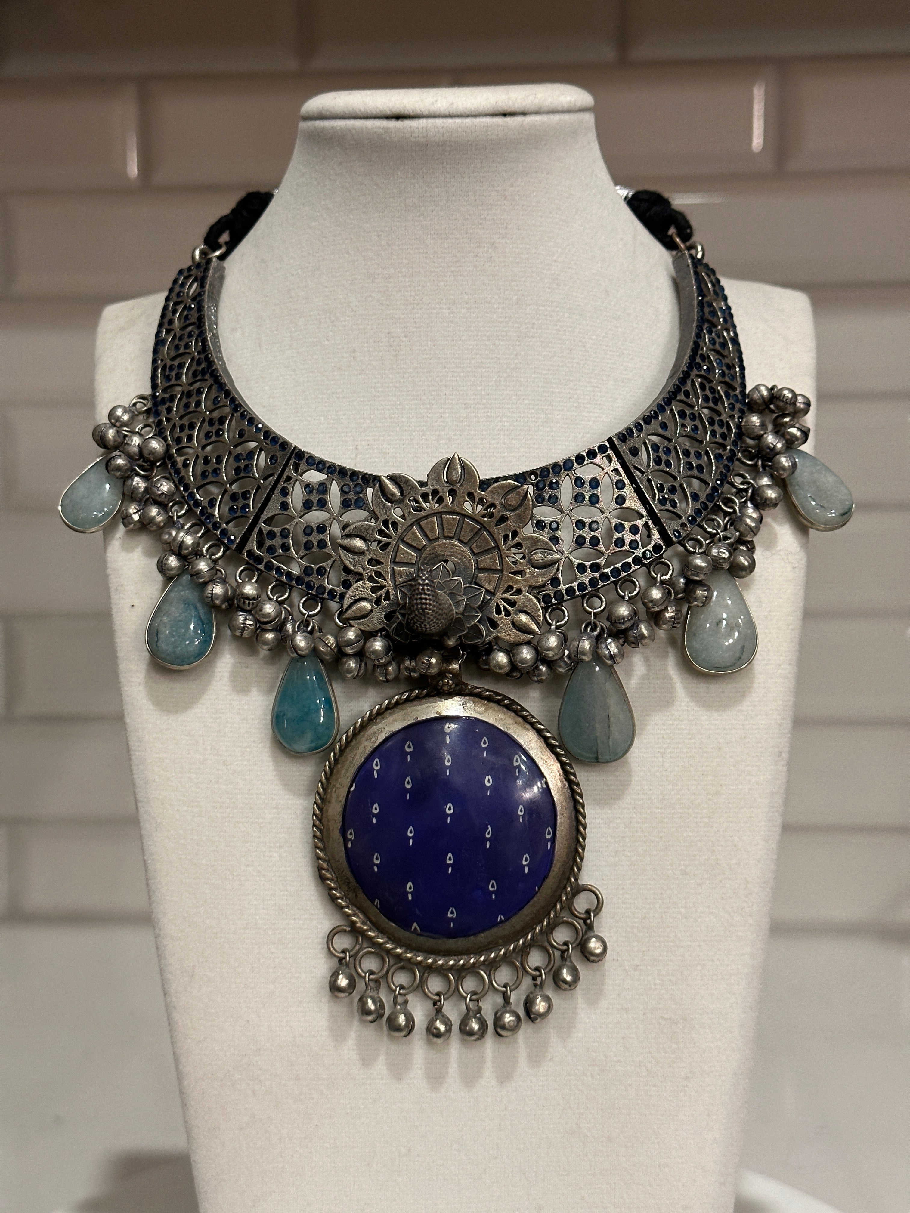 Peacock motif designer necklace
