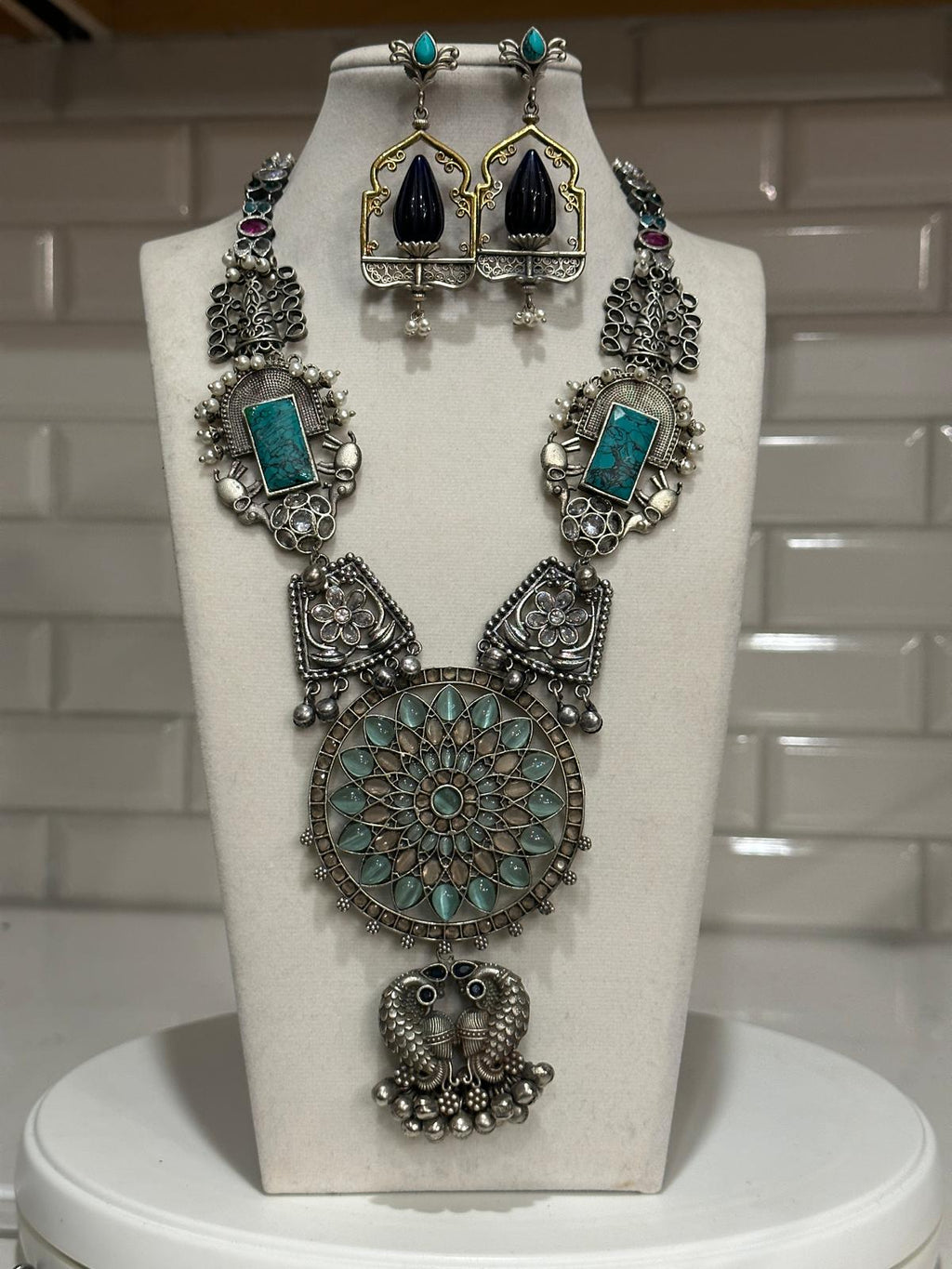 Silver lookalike designer wear necklace set