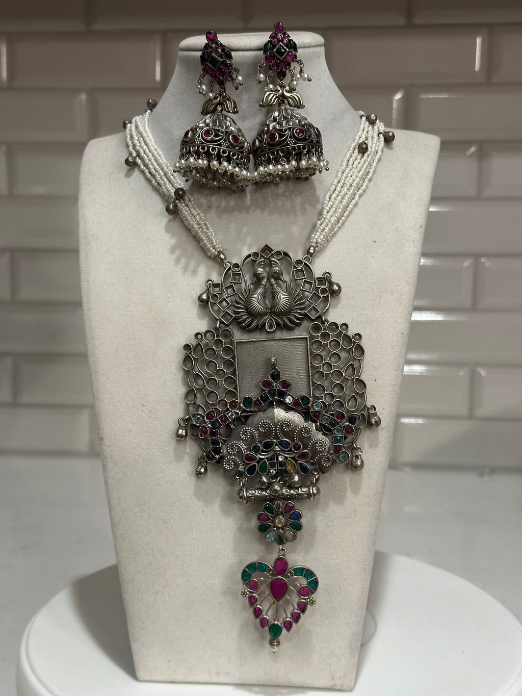 Statement Silver Replica Necklace set with kemp stones Embellished earrings
