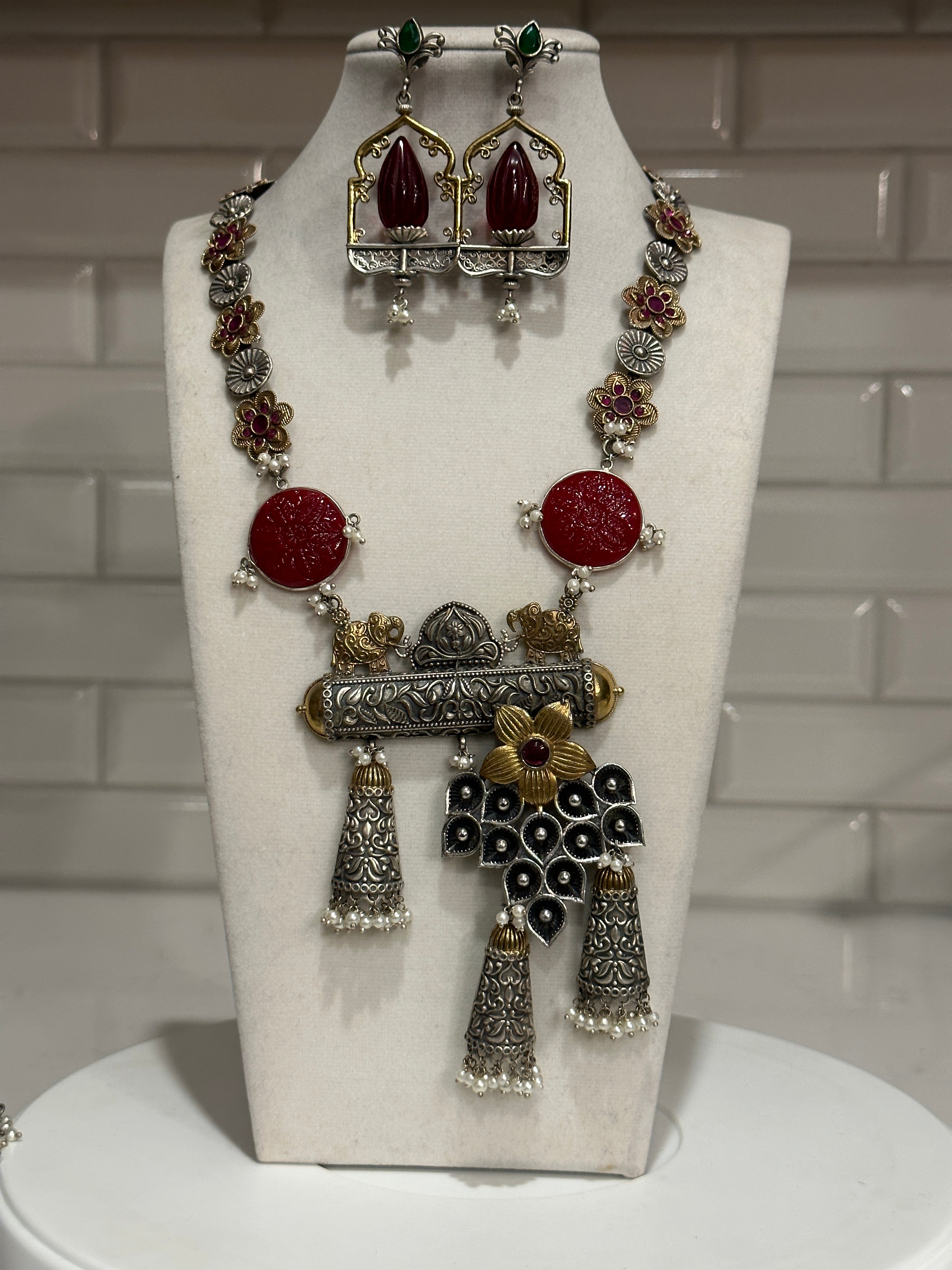 Designer Fusion Carved Necklace