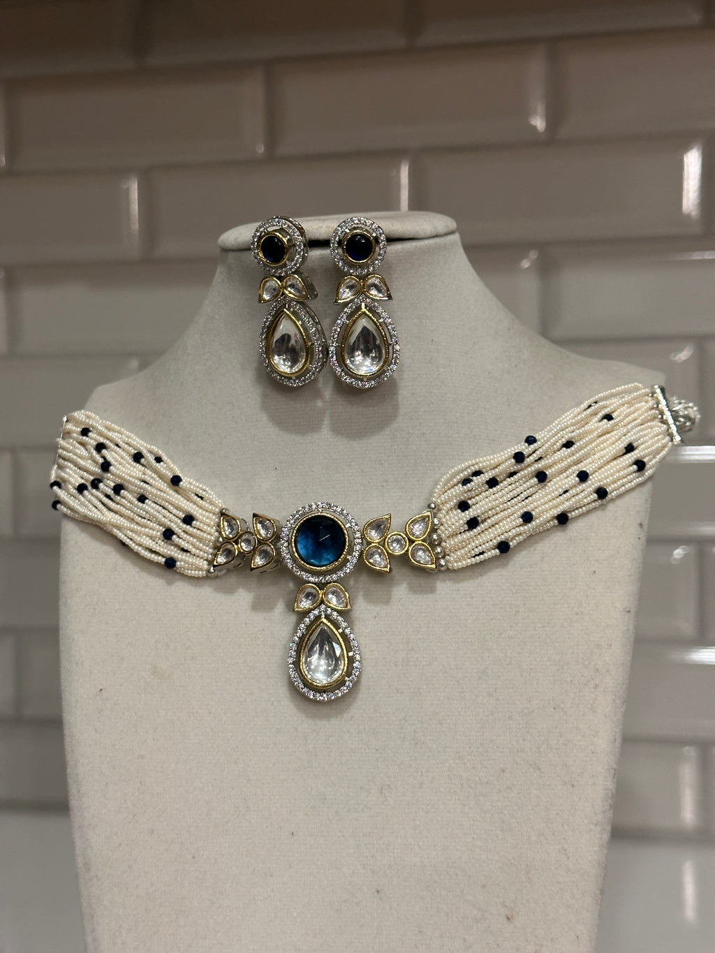 Beaded polki choker set