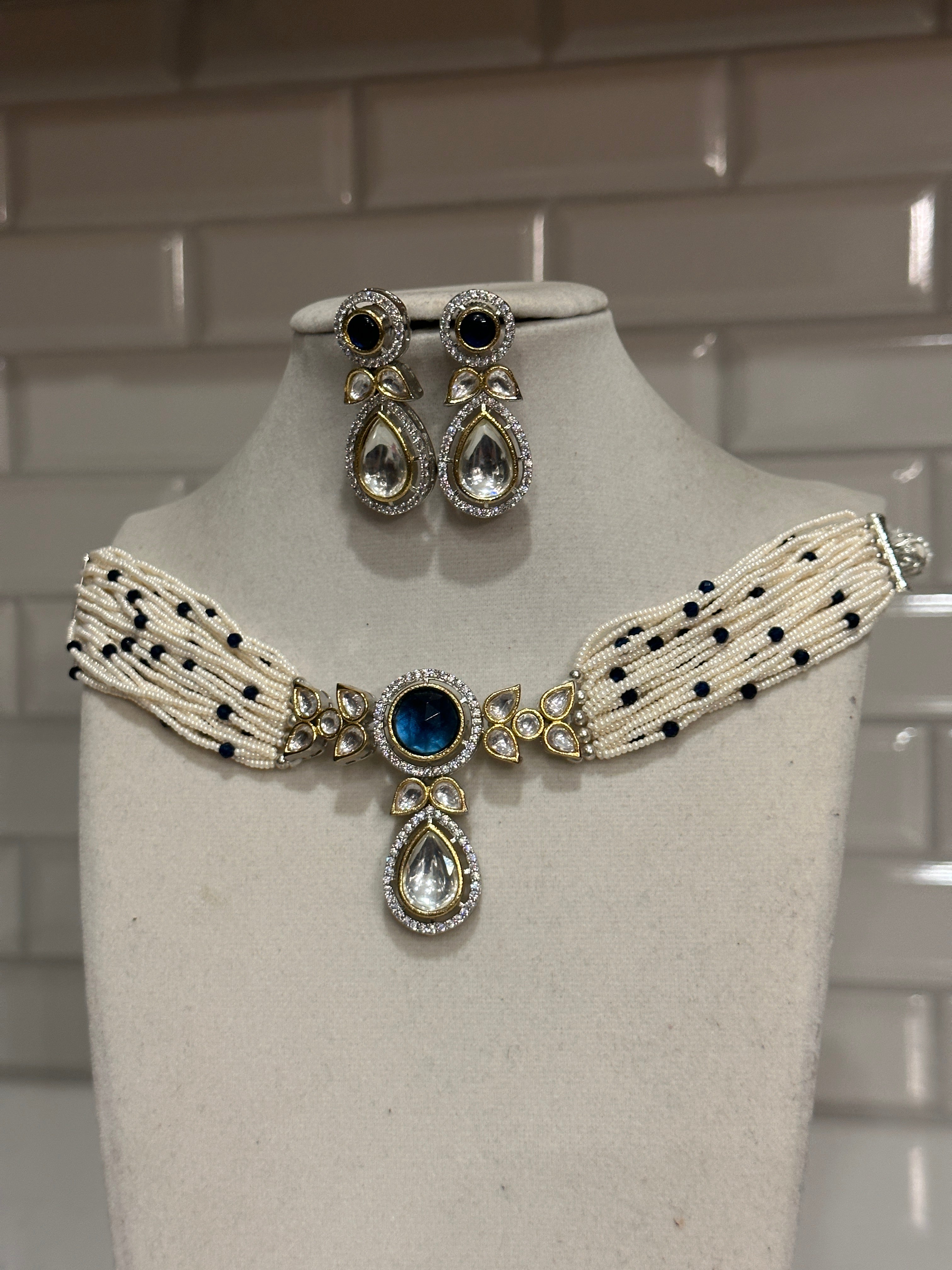 Beaded polki choker set