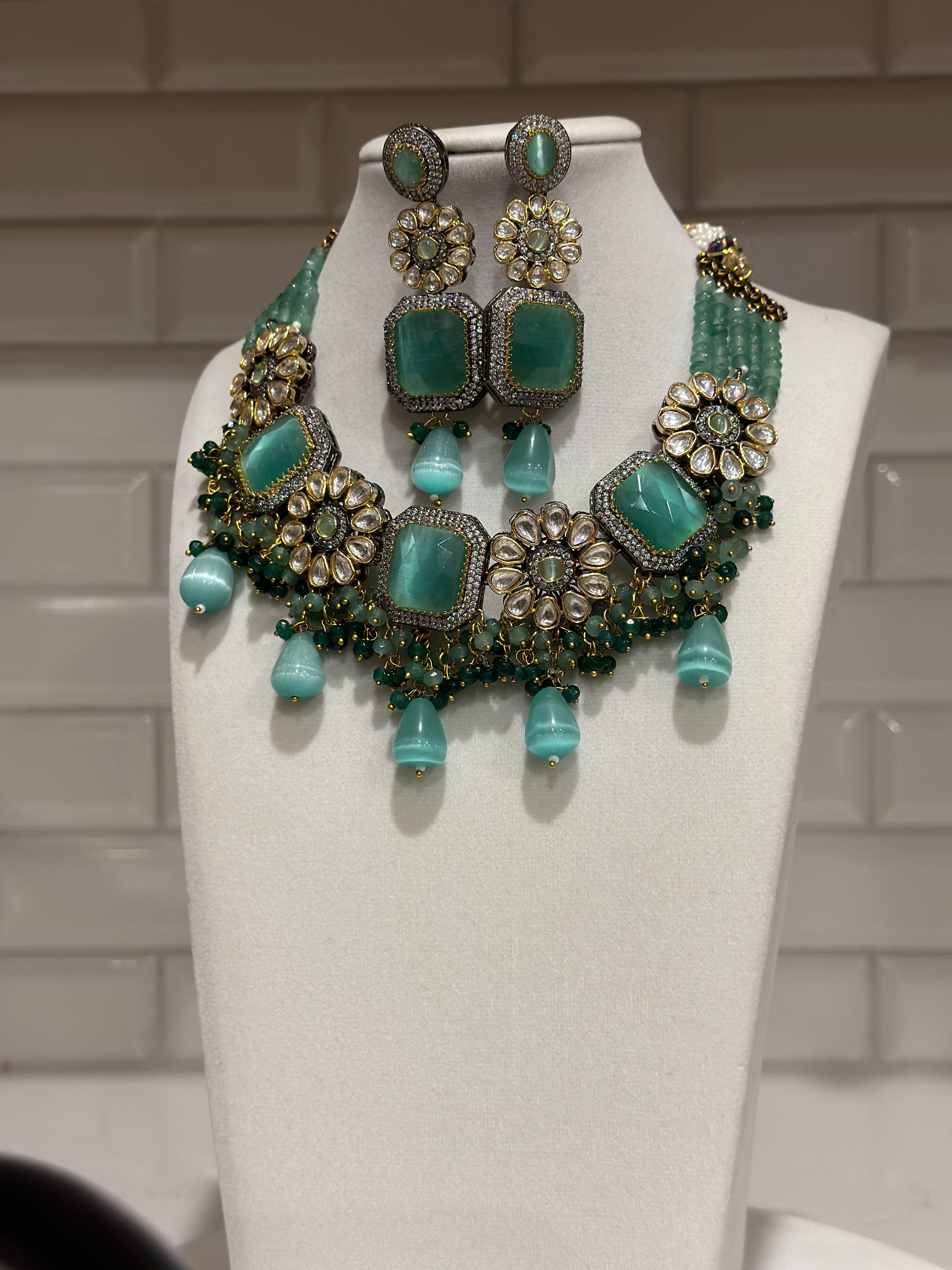 Nainika Beaded polki Choker Set
