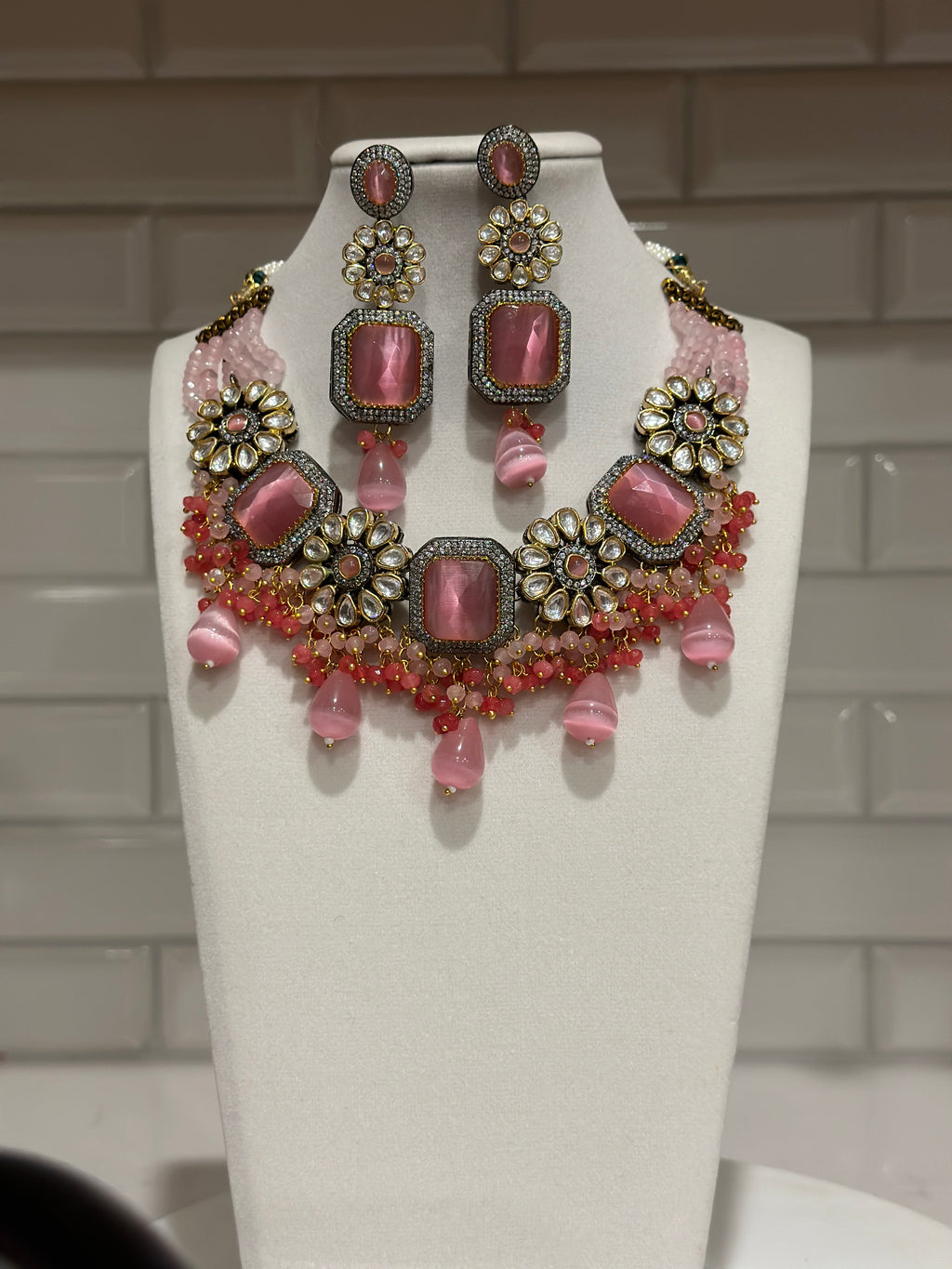 Nainika Beaded polki Choker Set