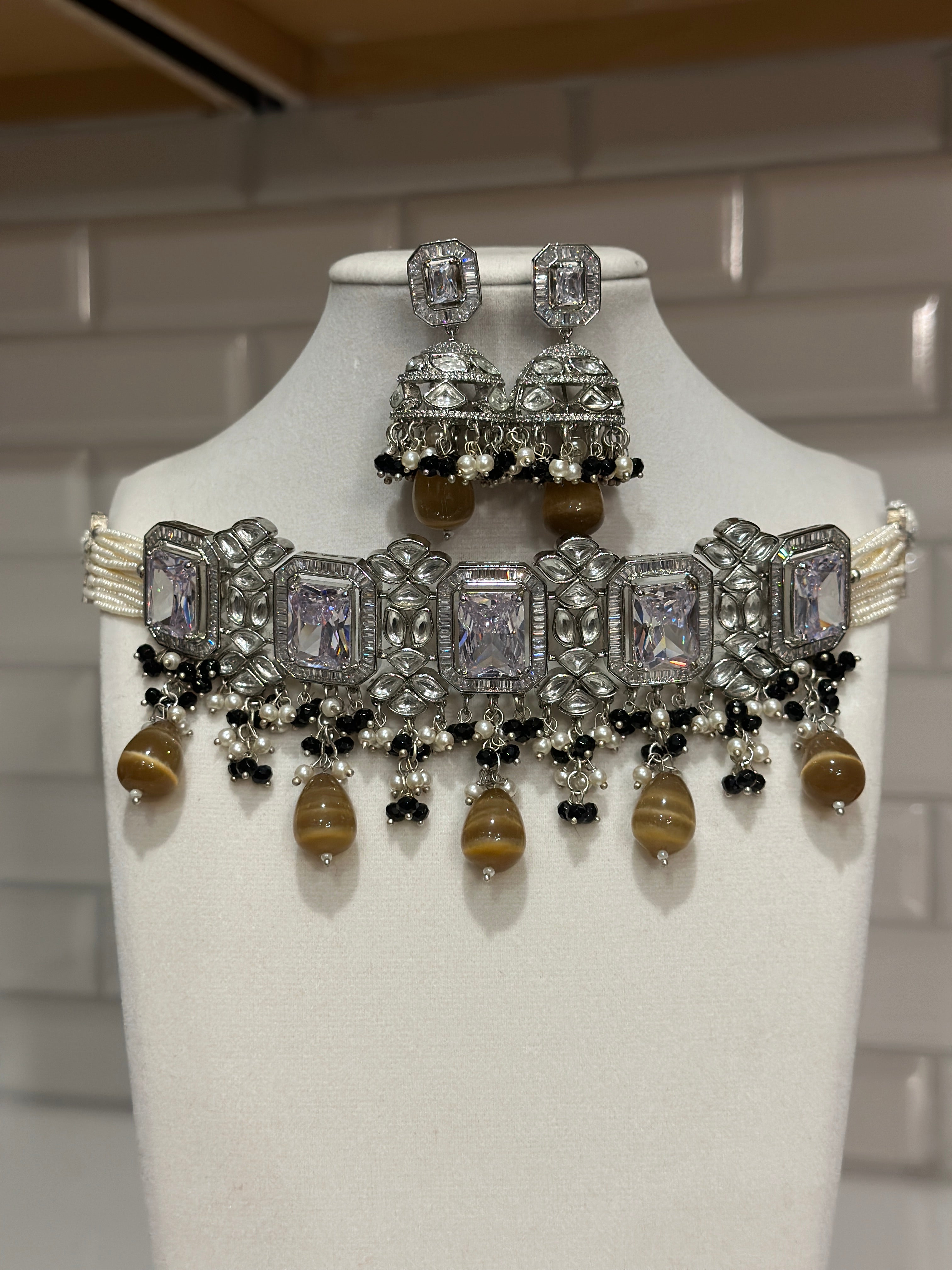 Shivani Onyx beaded Polki choker set